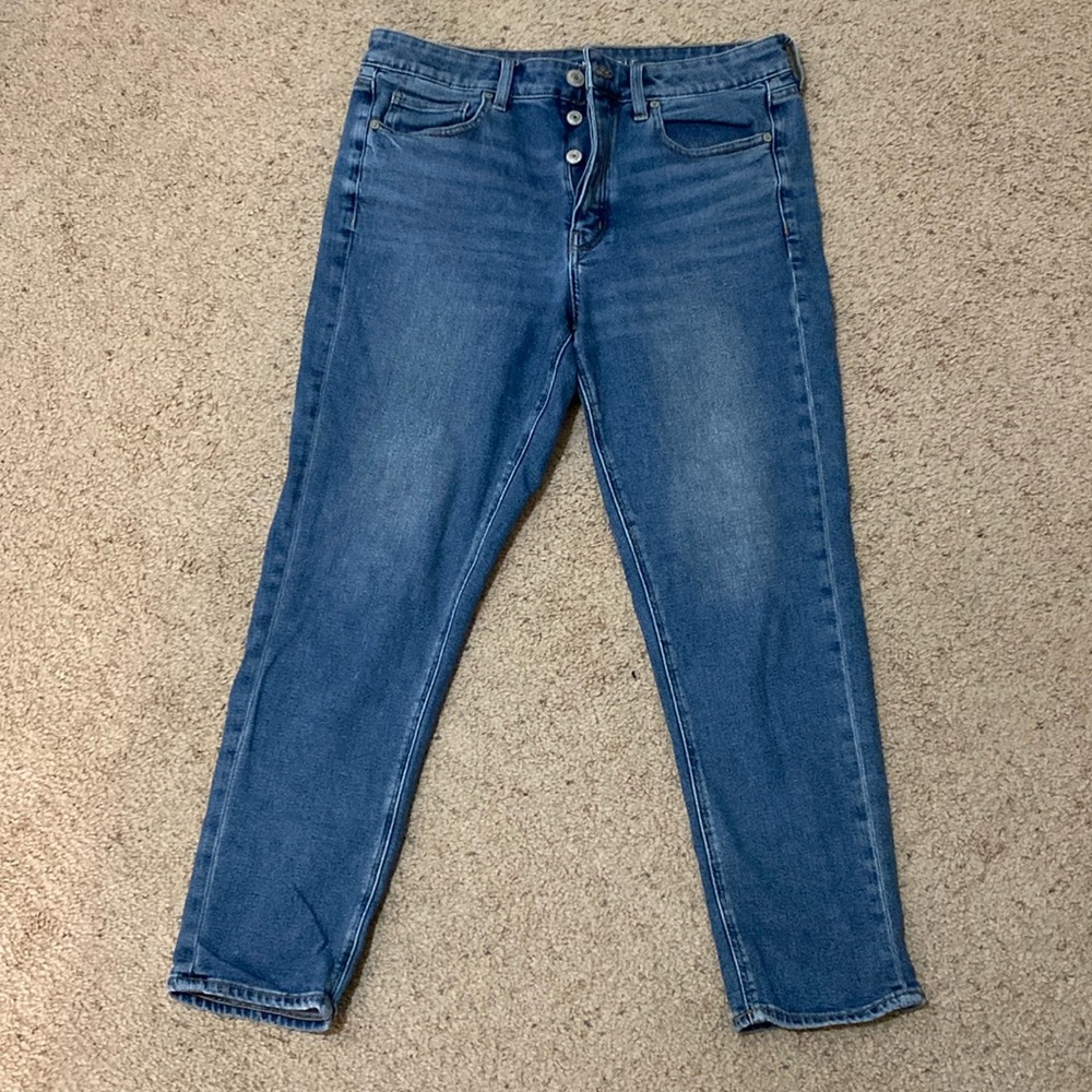 American Eagle Tomgirl Jeans